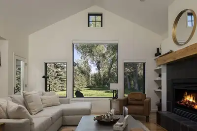 Image de Tailwind Cabin Creek Front - Close to Targhee!