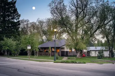 Image de Historic Home in the Heart of Teton Valley