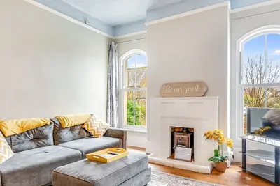 Image de Pass the Keys | A Spacious Cosy Holiday Retreat!