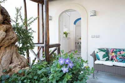 Image de Maison Don Rafé is a small cottage.