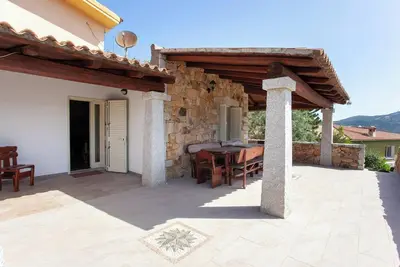 Image de Appartement de vacances \"Immerso nel verde\" avec Wi-Fi, terrasse et jardin