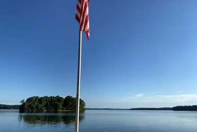 Image de Lake Hartwell Updated Cottage. 4/3. 5 sleeps 8
