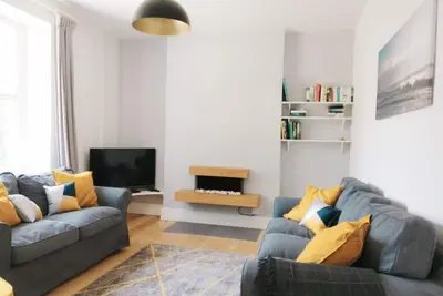 Image de Maenayron, your home from home in the heart of Cardigan