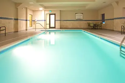 Image de Great Value! Relaxing Retreat in Stafford! Shared Indoor Pool + 24h Business Center