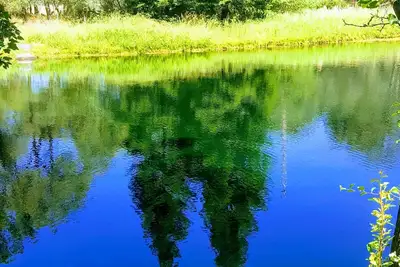 Image de Private Lake, Farm Stay, 100 acres Granite Bay