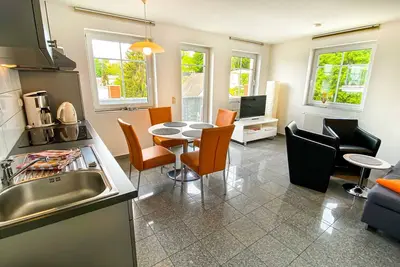 Image de 06 Ferienwohnung Greta mit Balkon - Appartementhaus Greta im Ostseebad