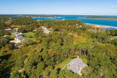 Image de Charming Chatham Home Close to Bassing Harbor!