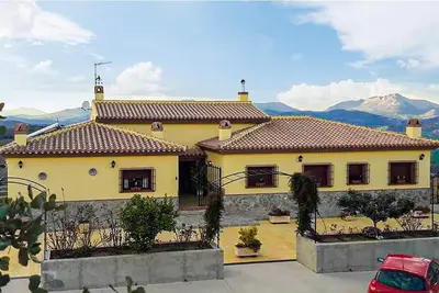 Image de Casa con Wifi e Impresionantes Vistas en Casabermeja