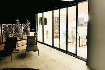 Image de Appartement 110 m2 pour 6/8, terrasse 50 m2 superbe vue mer