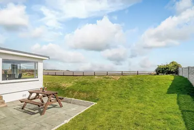 Image de A most stunning location - sit back, relax and enjoy the sea views.