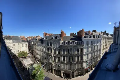 Image de Duplex rénové au cœur du quartier historique