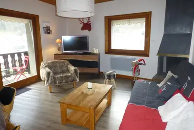 Image de Appartement lumineux Maison Perce Neige, Wifi, Tarif Cure
