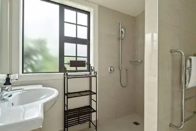 Image de 5 Marla Peaceful Family Home