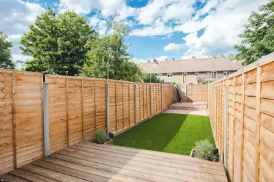 Image de Stylish & Modern 3 Bed Flat in Nw London with Garden