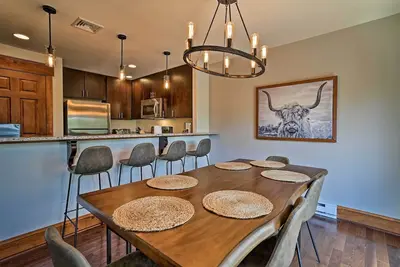 Image de Retreat w/Game Room & Deck, 1 Mi to Camelback