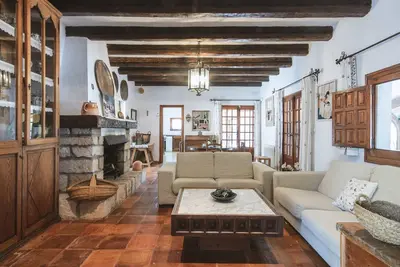 Image de Grande villa classique à Javea, Costa Blanca, Espagne avec piscine privée pour 4 personnes