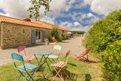 Image de Gîte charmant entre Nantes et la mer avec jacuzzi, jardin et vélos