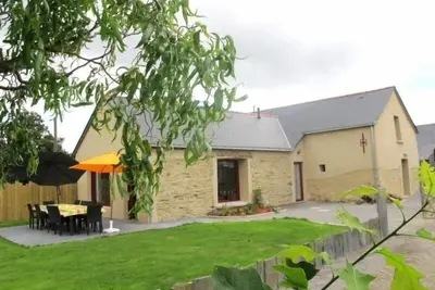 Image de Gîte rénové avec jardin clos, proche Nantes, idéal famille, accessible Pmr, wifi inclus