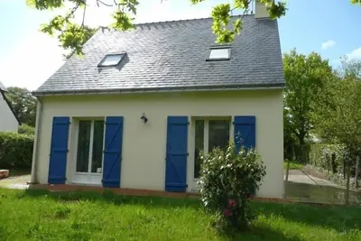 Image de Maison calme avec jardin clos, proche mer, entre Guérande et Morbihan - 3 chambres, équipements bébé