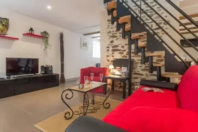 Image de Gîte Confortable avec Jardin, Proche Mer et Ville, Équipé pour Familles, Vélo Inclus