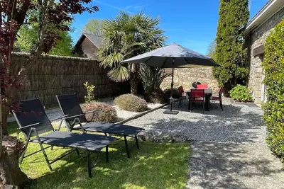 Image de Gîte Charmant avec Cheminée, Jardin Clos et Equipements Bébé à Proximité de la Côte