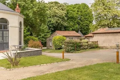 Image de Gîte de Charme avec Jardin Privé près de Nantes, Accès Facile, Équipé Tout Confort