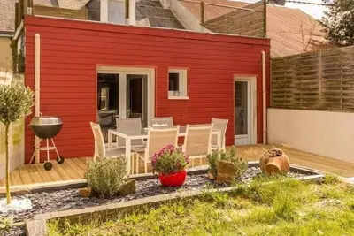 Image de Maison rénovée avec jardin près du Canal de Nantes à Brest, idéale pour pêche et escapades nature