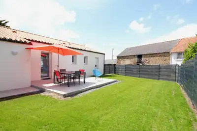 Image de Gîte au calme avec jardin privé, vélos gratuits, équipements bébé et garage - proche de Nantes et plages