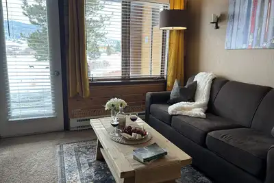 Image de Pool~Hot Tubs~Views~Sleeps 4~Studio~Free WiFi~Near Rmnp & Winter Park! 18