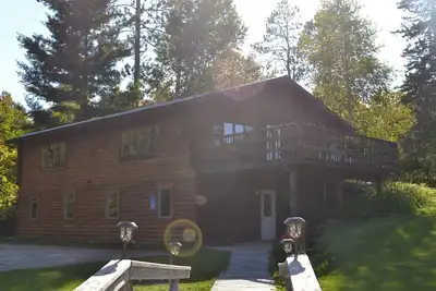 Image de Retreat Center on pristine Deer Lake