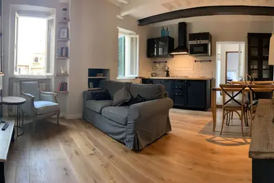 Image de Luxury apartment completely renovated