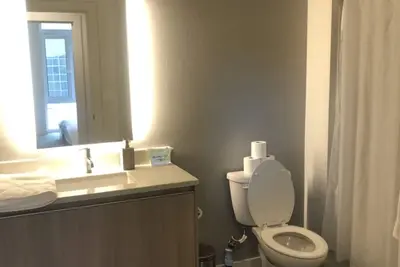 Image de modern 1 bedroom apartment