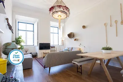 Image de Big Bairro Alto 2e up to 27 guests by Central Hill