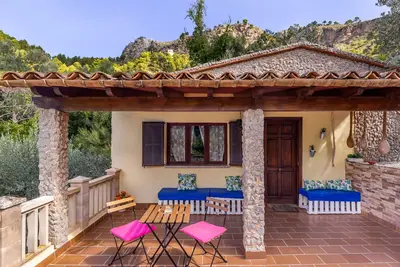 Image de Maison de vacances \"Can Sito\" avec jardin, terrasse, vue sur la montagne et climatisation