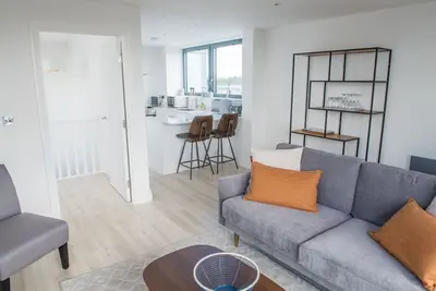 Image de Toothbrush Apartments - 3 Bed/2 Bath Penthouse - Waterfront (14th Flr)