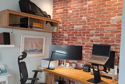 Image de A \"Home Office\" penthouse at Syngrou-Fix Metro st. High Speed Starlink Internet