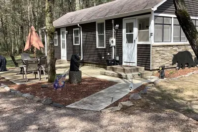 Image de In the Heart of Hatfield- Direct access to Atv trail, Also great for family's