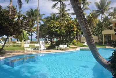 Image de Luxury beachfront resort near everything, ground floor, perfect for seniors