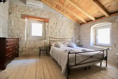 Image de 3 bedroom town house, terrace in the beautiful Unesco town Trogir