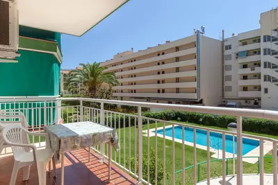 Image de Terraced apartment in Fuengirola by Costarentals - Ref 33