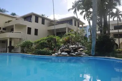 Image de Guest-friendly studio in beachfront resort, with pool, near everything