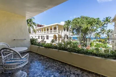 Image de Studio in beachfront resort, with pool/Ac/Wi-Fi/Cable Tv, near everything