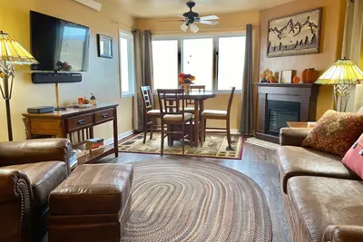 Image de Granby Slice of Paradise - Clean and Quiet