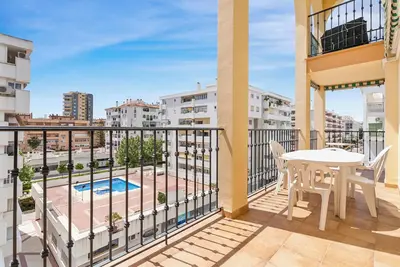 Image de Apt ideal location by Costarentals - Ref 138