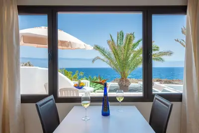 Image de Reyes Natur - Villa on the seafront