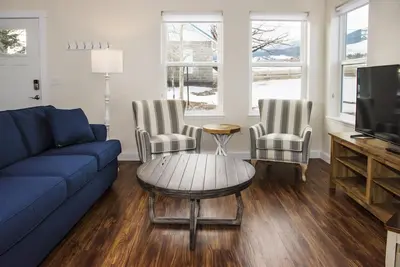 Image de Creekside Bungalow-Mountain & Valley Views-Dark Sky