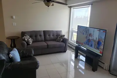 Image de Luxurious Apartment with Wi-Fi and Private Bathroom