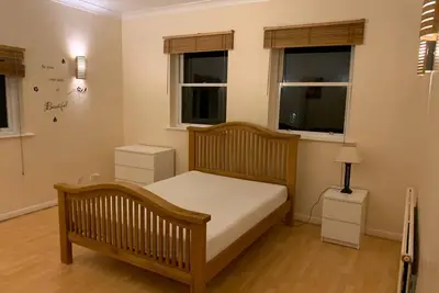 Image de Lovely 3-Bed Apartment in London