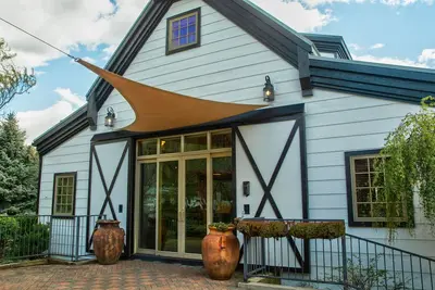 Image de The Turtle House-Wedding Venue/Reunion Lodge