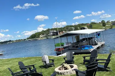 Image de Waterfront home at Sun Valley Lake 1 hour 15 minutes south of Des Moines